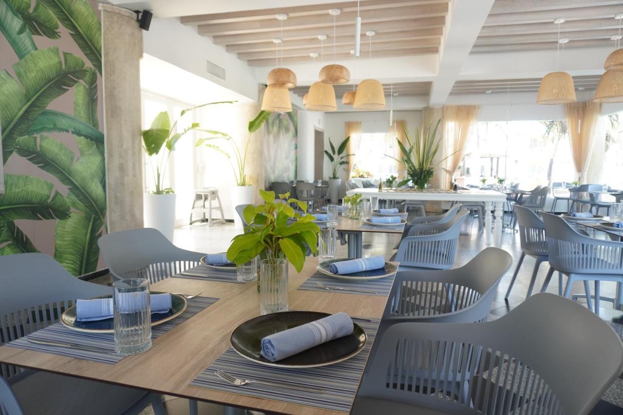 Hotel Las Americas Casa De Playa Cartagena Dış mekan fotoğraf Restaurant